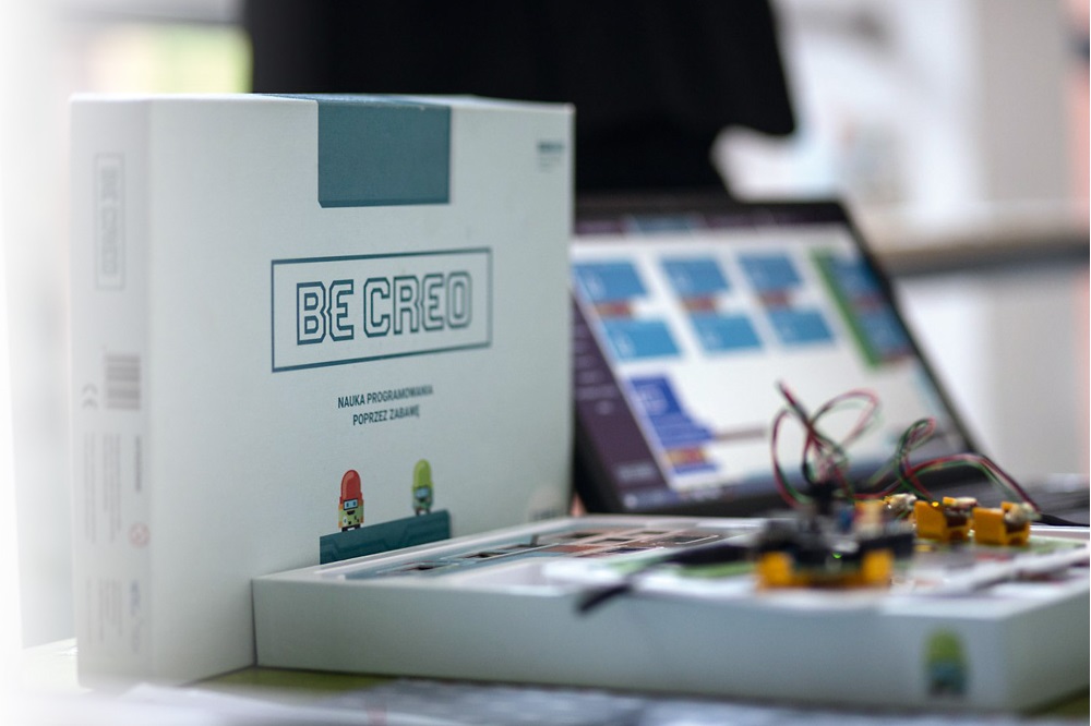 BECREO - zestaw z mikrokontrolerem